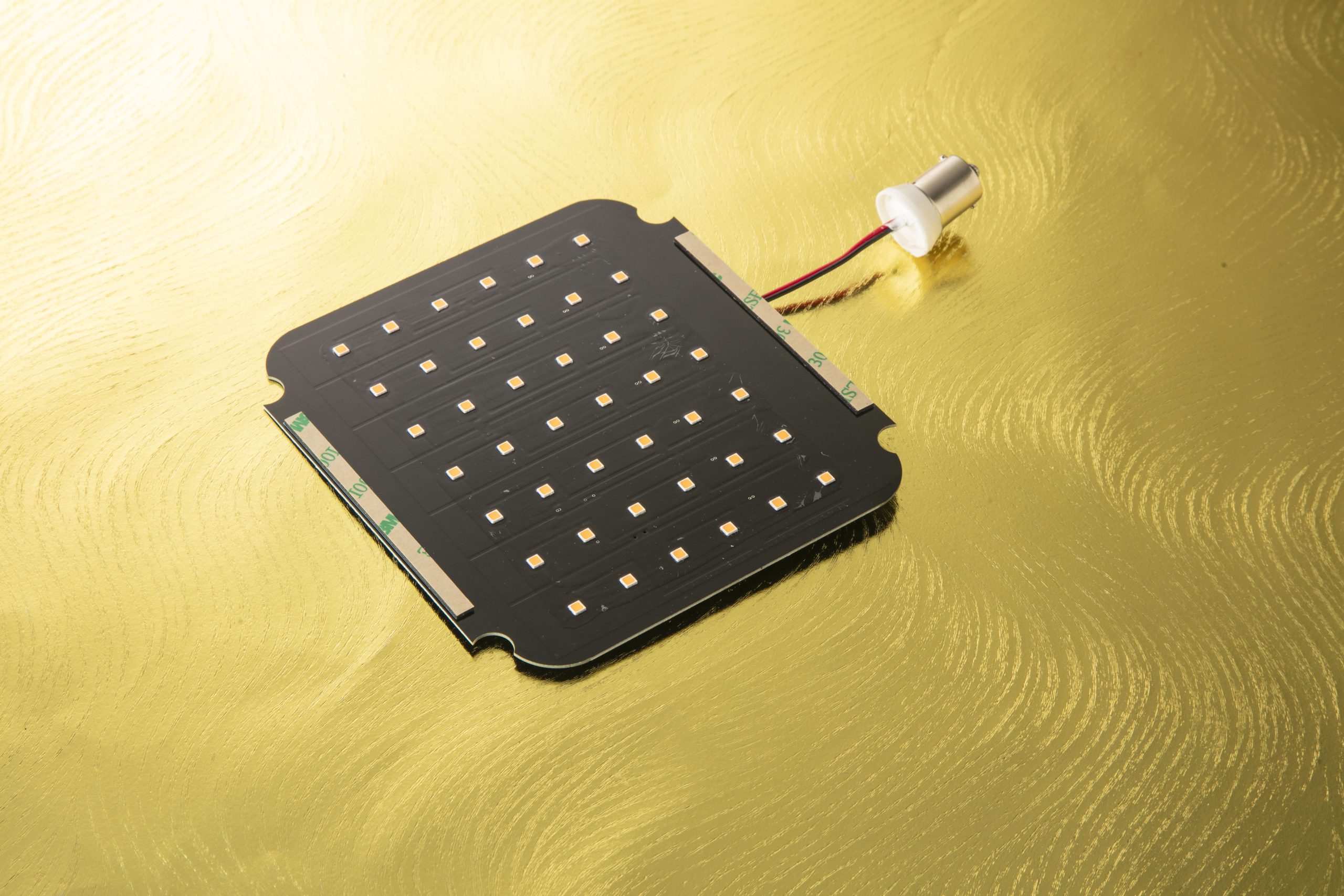 ◆2017年良品◆クムホ Winter PorTran 195/80R15 スタッドレス KDH200V KDH201V TRH200V TRH201V ハイエース E25 E26 NV350 キャラバン ◇2017年良品◇クムホ Winter PorTran 195⁄80R15 スタッドレス KDH200V